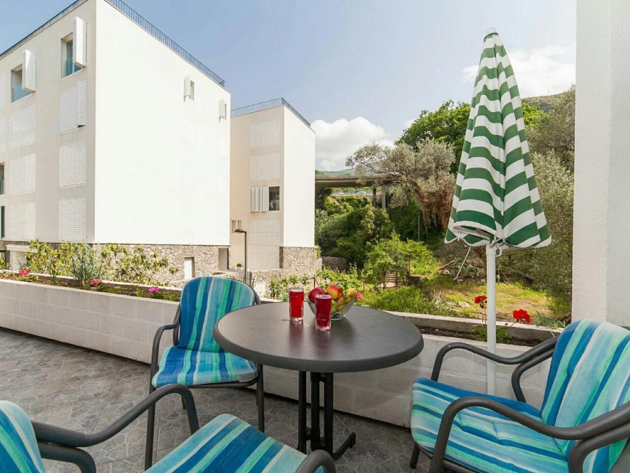 Hana Accommodation Sveti Stefan Ngoại thất bức ảnh