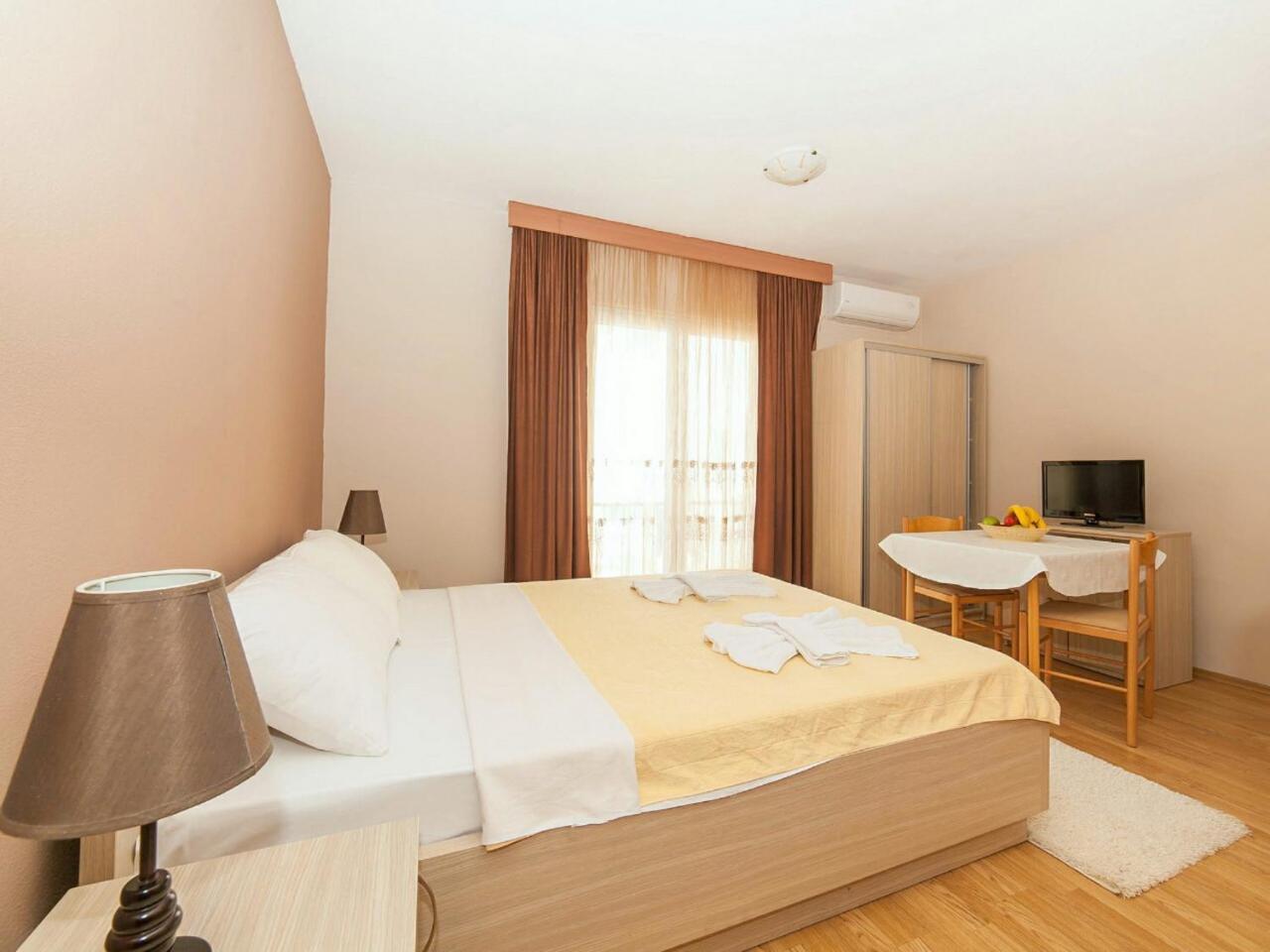 Hana Accommodation Sveti Stefan Ngoại thất bức ảnh
