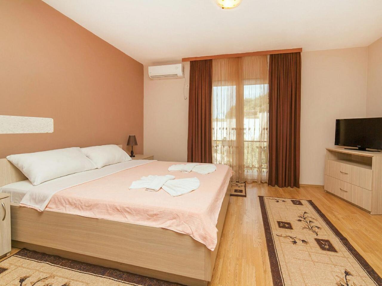Hana Accommodation Sveti Stefan Ngoại thất bức ảnh